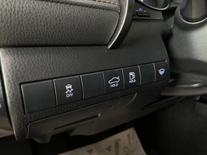 Седан Toyota Camry 2019 года, 2497000 рублей, Солонцы