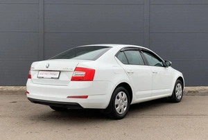 Лифтбек Skoda Octavia 2016 года, 1025000 рублей, Солонцы