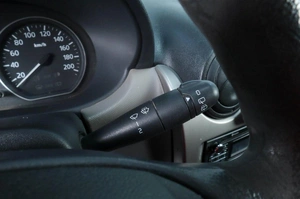 Хетчбэк Renault Sandero 2012 года, 459000 рублей, Челябинск