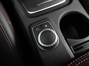 Седан Mercedes-benz CLA-класс 2016 года, 2539000 рублей, Тюмень