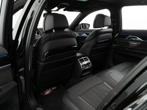 Седан BMW 7 серия 2020 года, 6298999 рублей, Москва