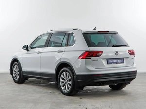 Внедорожник Volkswagen Tiguan 2018 года, 2177077 рублей, Москва