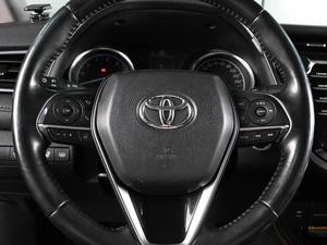 Седан Toyota Camry 2021 года, 2929000 рублей, Ростов-на-Дону