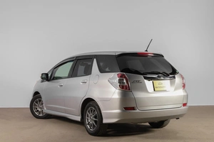 Универсал Honda Fit Shuttle 2013 года, 1339000 рублей, Новосибирск