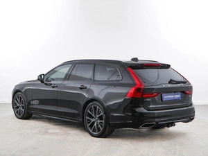 Универсал Volvo V90 2019 года, 3849999 рублей, Москва