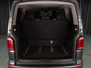 Минивэн Volkswagen Multivan 2016 года, 3299000 рублей, Тюмень