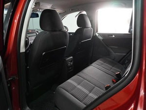 Внедорожник Volkswagen Tiguan 2010 года, 1189000 рублей, Воронеж