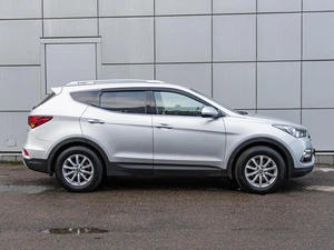 Внедорожник Hyundai Santa Fe 2018 года, 2279000 рублей, Санкт-Петербург