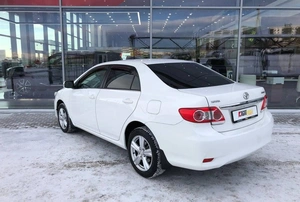 Седан Toyota Corolla 2012 года, 1240000 рублей, Солонцы