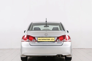 Седан Honda Civic 2008 года, 699000 рублей, Красноярск