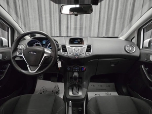 Хетчбэк Ford Fiesta 2018 года, 830000 рублей, Красноярск