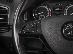 Внедорожник Skoda Karoq 2020 года, 2299000 рублей, Ставрополь