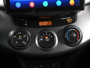 Внедорожник Toyota RAV4 2010 года, 1349000 рублей, Ростов-на-Дону