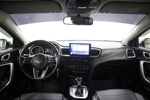 Хэтчбек Kia Ceed 2019 года, 1750000 рублей, Брянск