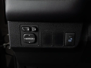 Внедорожник Toyota RAV4 2019 года, 2829000 рублей, Тюмень