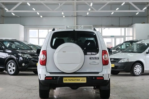 Внедорожник Chevrolet Niva 2019 года, 819000 рублей, Омск
