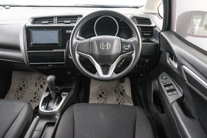 Хетчбэк Honda Fit 2019 года, 1349000 рублей, Красноярск