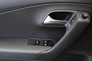 Седан Volkswagen Polo 2017 года, 1350000 рублей, Орёл