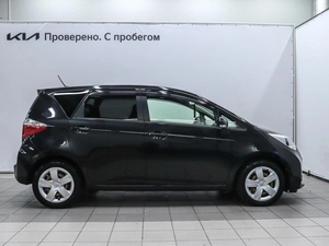 Хетчбэк Toyota Ractis 2011 года, 790000 рублей, Красноярск