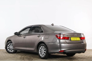 Седан Toyota Camry 2016 года, 1959000 рублей, Тюмень