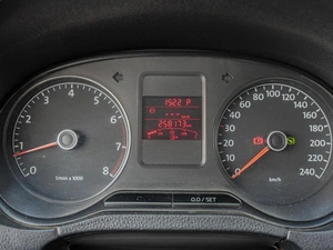 Седан Volkswagen Polo 2011 года, 670000 рублей, Краснодар