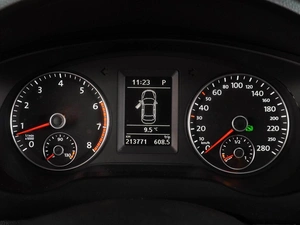 Седан Volkswagen Jetta 2013 года, 1049000 рублей, Воронеж