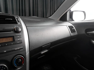 Седан Toyota Corolla 2012 года, 1099000 рублей, Тюмень