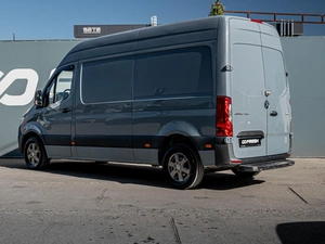 Mercedes-Benz Sprinter, W907/910 (2018—н. в.), 214 CDI 2.2 AT (143 л.с.) 2018г. 2018 года, 3370000 рублей, Краснодар