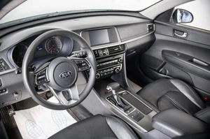 Седан Kia K5 2018 года, 1889000 рублей, Пермь