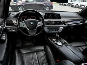 Седан BMW 7 серия 2018 года, 3339000 рублей, Волгоград