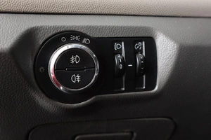 Седан Chevrolet Cruze 2010 года, 519000 рублей, Пермь