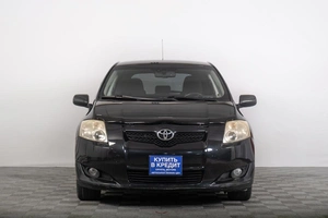 Хетчбэк Toyota Auris 2007 года, 699000 рублей, Томск