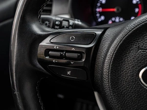 Седан Kia Rio 2017 года, 1480000 рублей, Краснодар