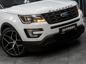 Внедорожник Ford Explorer 2016 года, 2949000 рублей, Тюмень