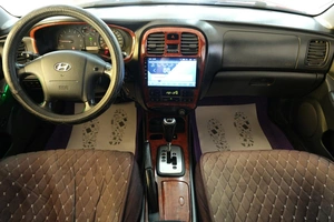 Седан Hyundai Sonata 2005 года, 399000 рублей, Омск