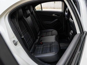 Хетчбэк Mercedes-benz A-класс 2013 года, 1360000 рублей, Краснодар