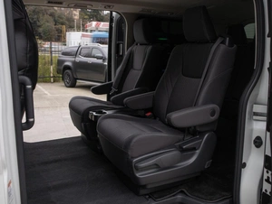 Минивэн Toyota Hiace 2021 года, 5350000 рублей, Большой Сочи