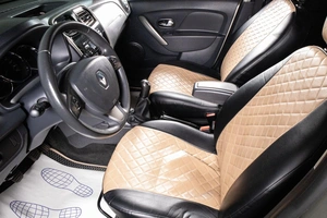 Хетчбэк Renault Sandero 2015 года, 779000 рублей, Сургут