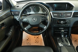 Седан Mercedes-benz E-класс 2009 года, 1599000 рублей, Омск