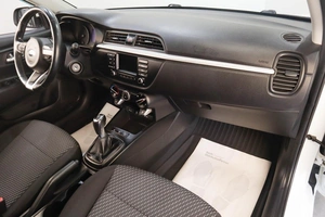 Седан Kia Rio 2017 года, 1369000 рублей, Челябинск