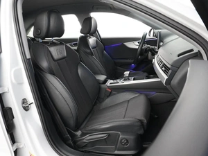 Седан Audi A4 2021 года, 2579077 рублей, Москва