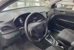 Седан Hyundai Solaris 2021 года, 1485000 рублей, Красноярск