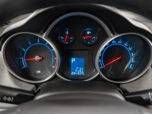 Хетчбэк Chevrolet Cruze 2012 года, 680000 рублей, Красноярск