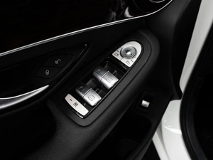 Внедорожник Mercedes-benz GLC-класс 2017 года, 3549000 рублей, Тюмень