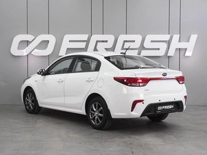 Седан Kia Rio 2018 года, 1325000 рублей, Воронеж