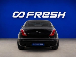 Седан Jaguar XJ 2010 года, 1749077 рублей, Москва