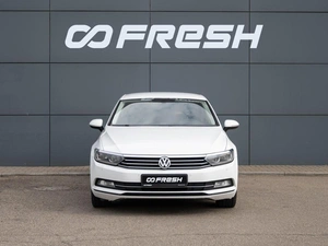 Седан Volkswagen Passat 2015 года, 1925000 рублей, Краснодар