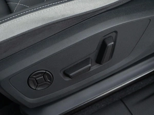 Внедорожник Audi Q3 2025 года, 5249050 рублей, Москва