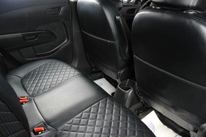 Седан Chevrolet Aveo 2013 года, 859000 рублей, Тюмень