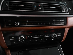 Седан BMW 5 серия 2013 года, 1909000 рублей, Аксай